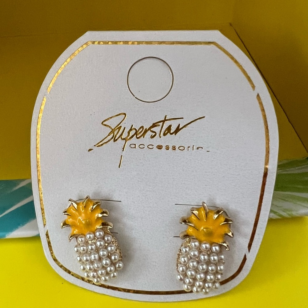 LAKO KULA pineapple pierced studs.